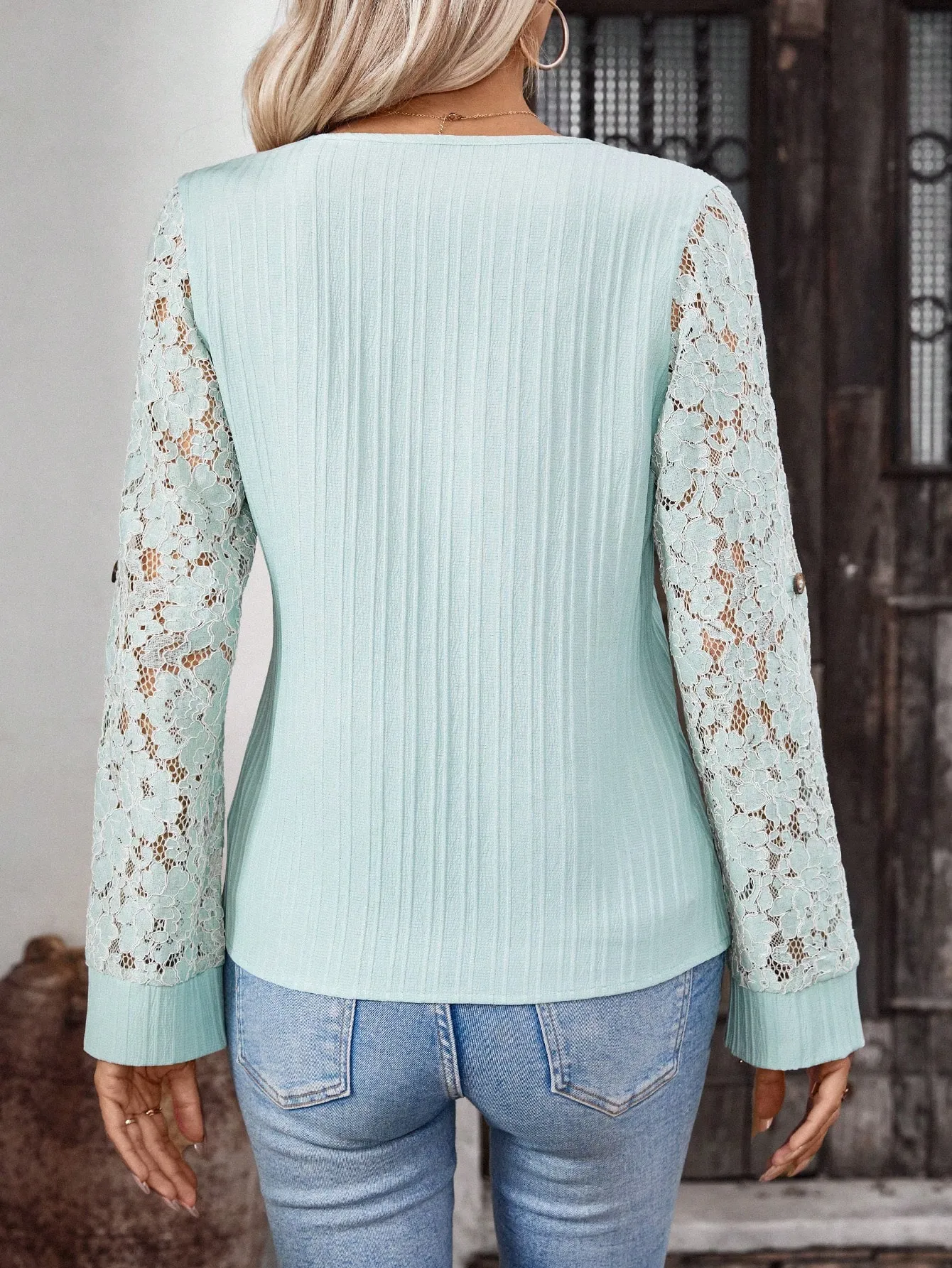 sz2311095575396979_01