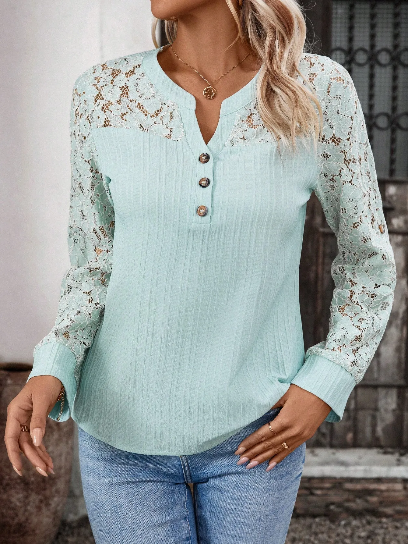 sz2311095575396979_04