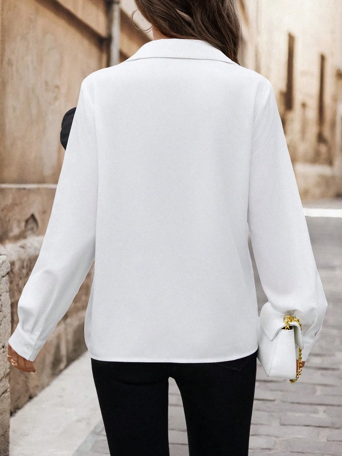 sz2407268272736433_01