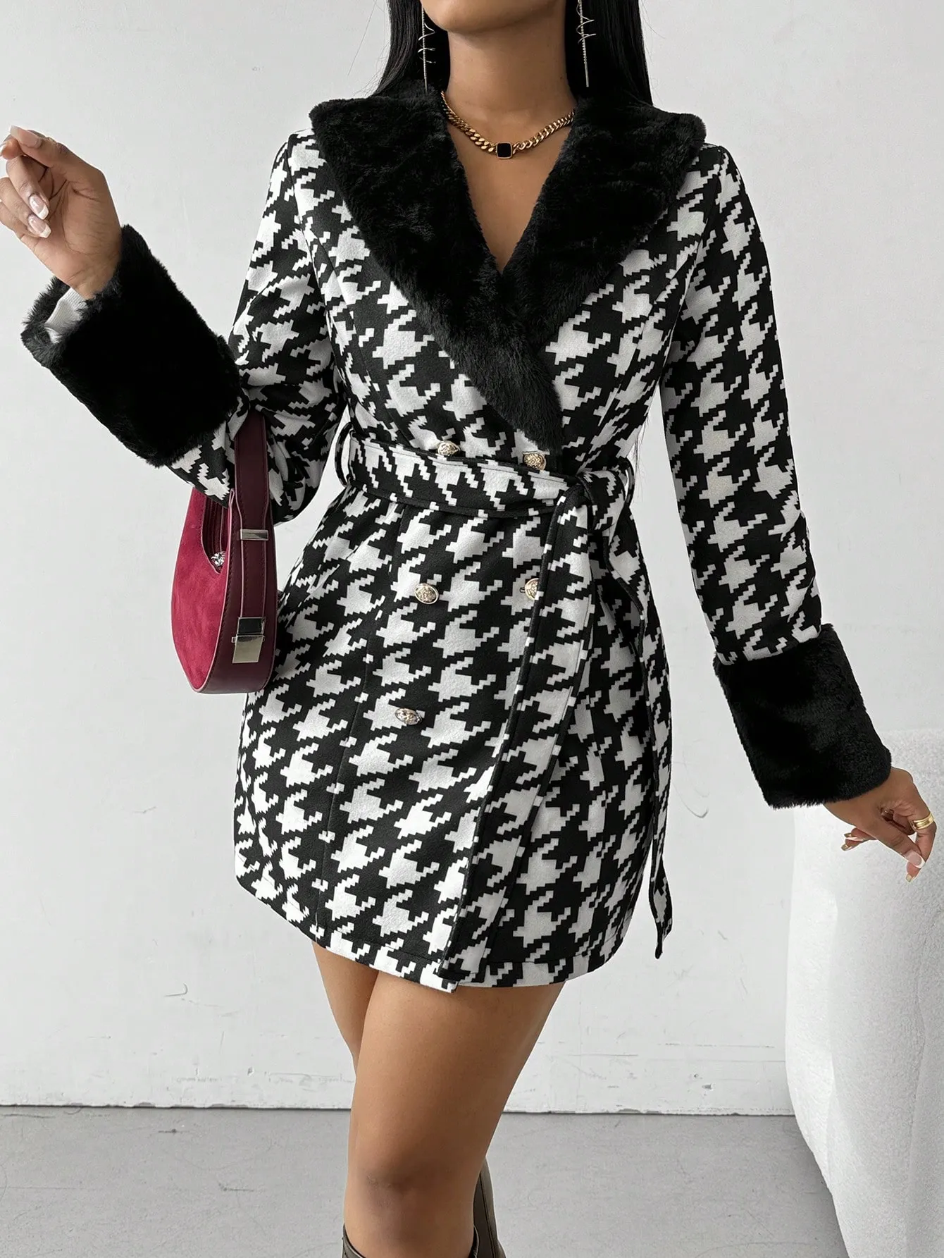 sz2408058738744944_04