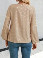 sz2307067925656761_01