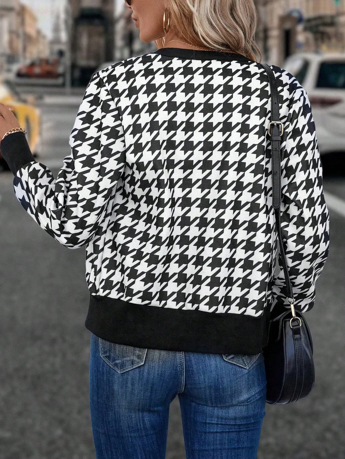 sz2309046652052135_01