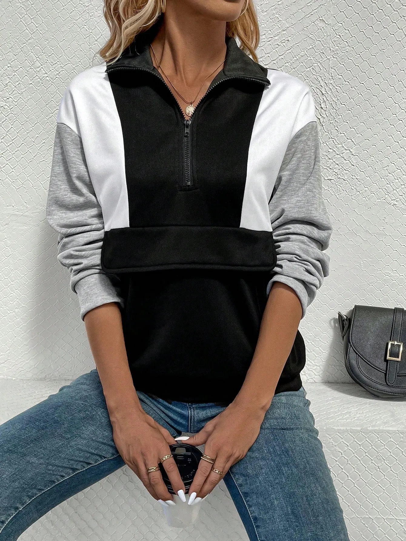 sz2310308783788058_04