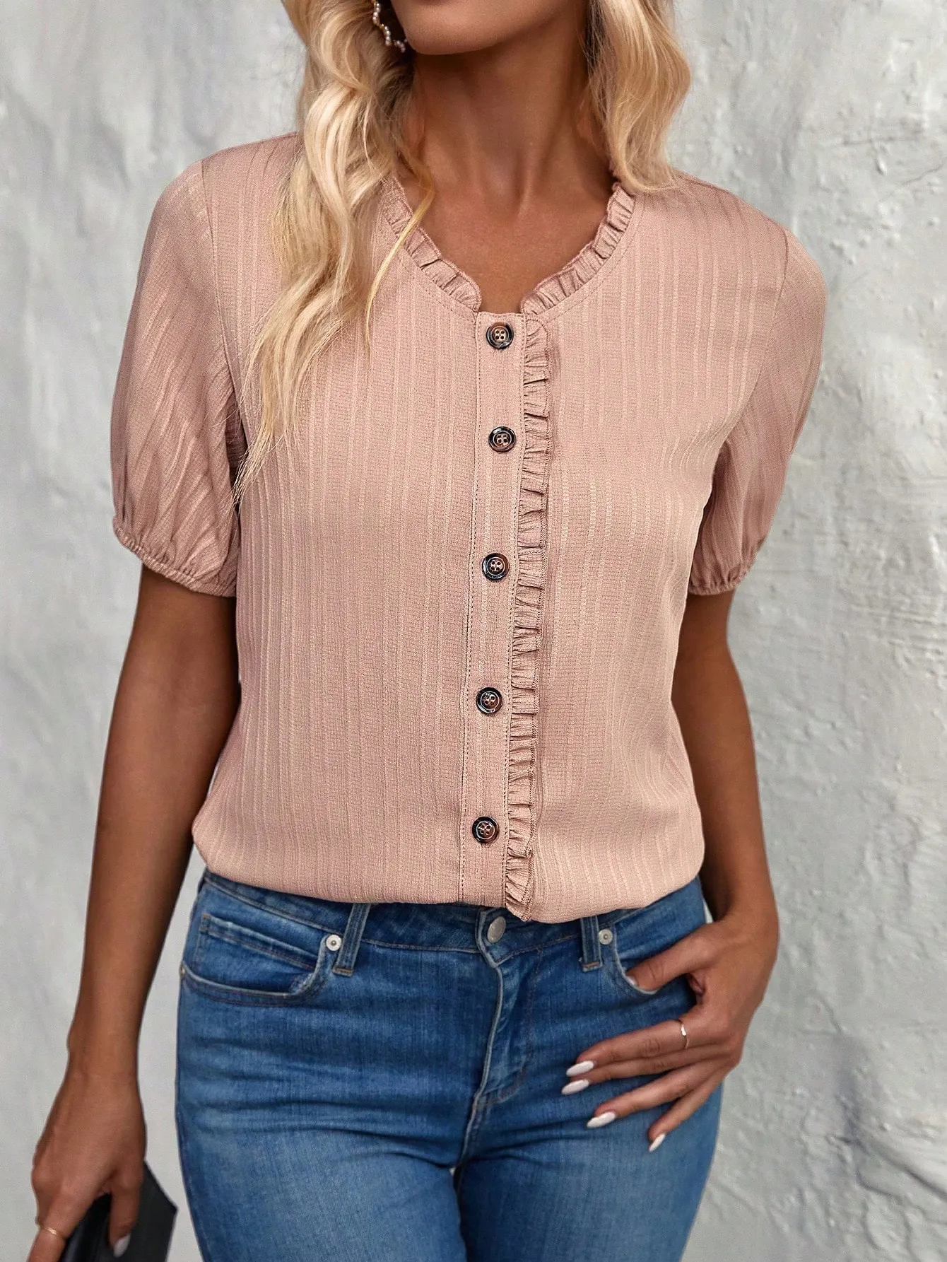 sz2311177972642567_00