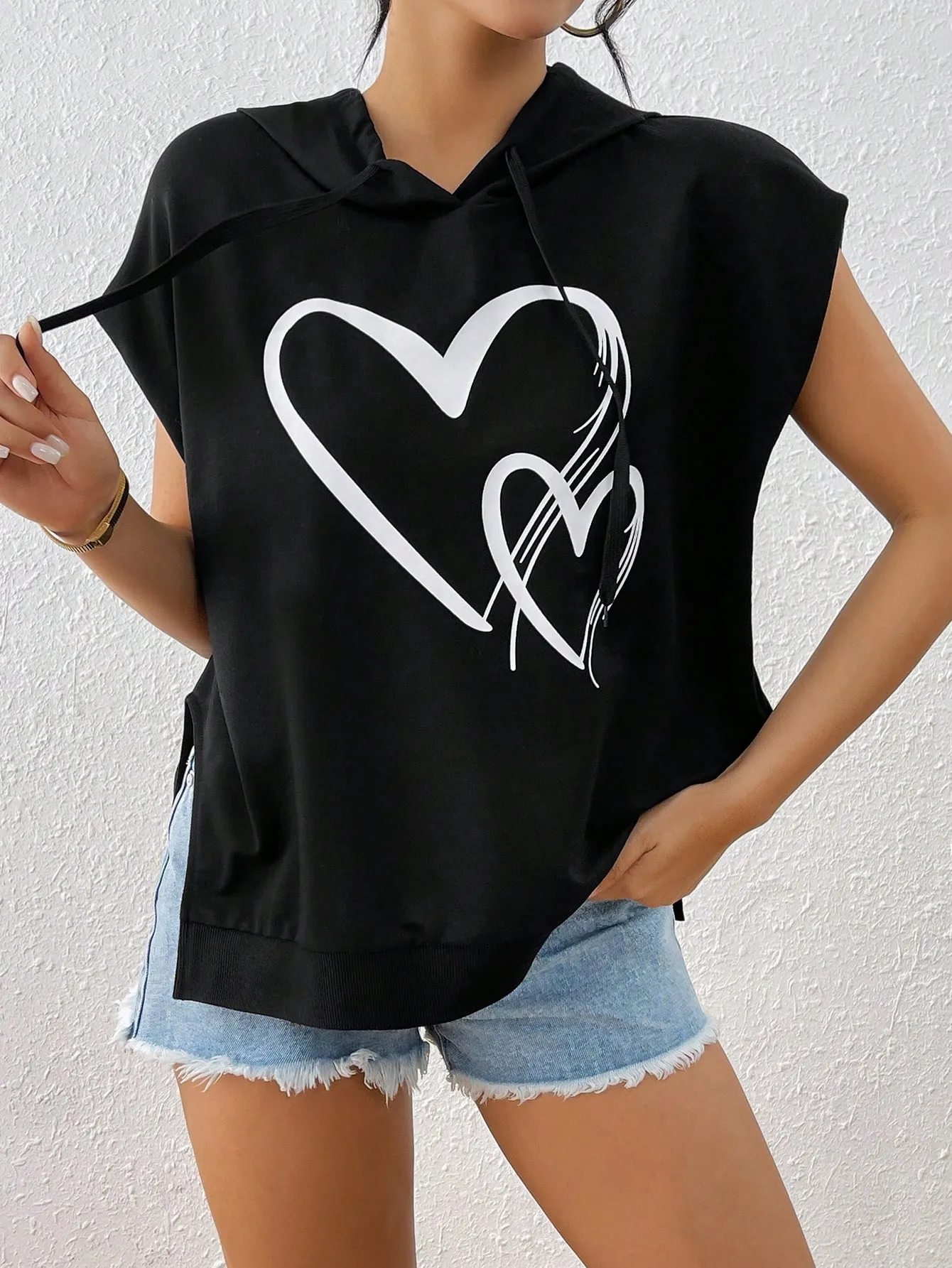 sz2312082568095957_00