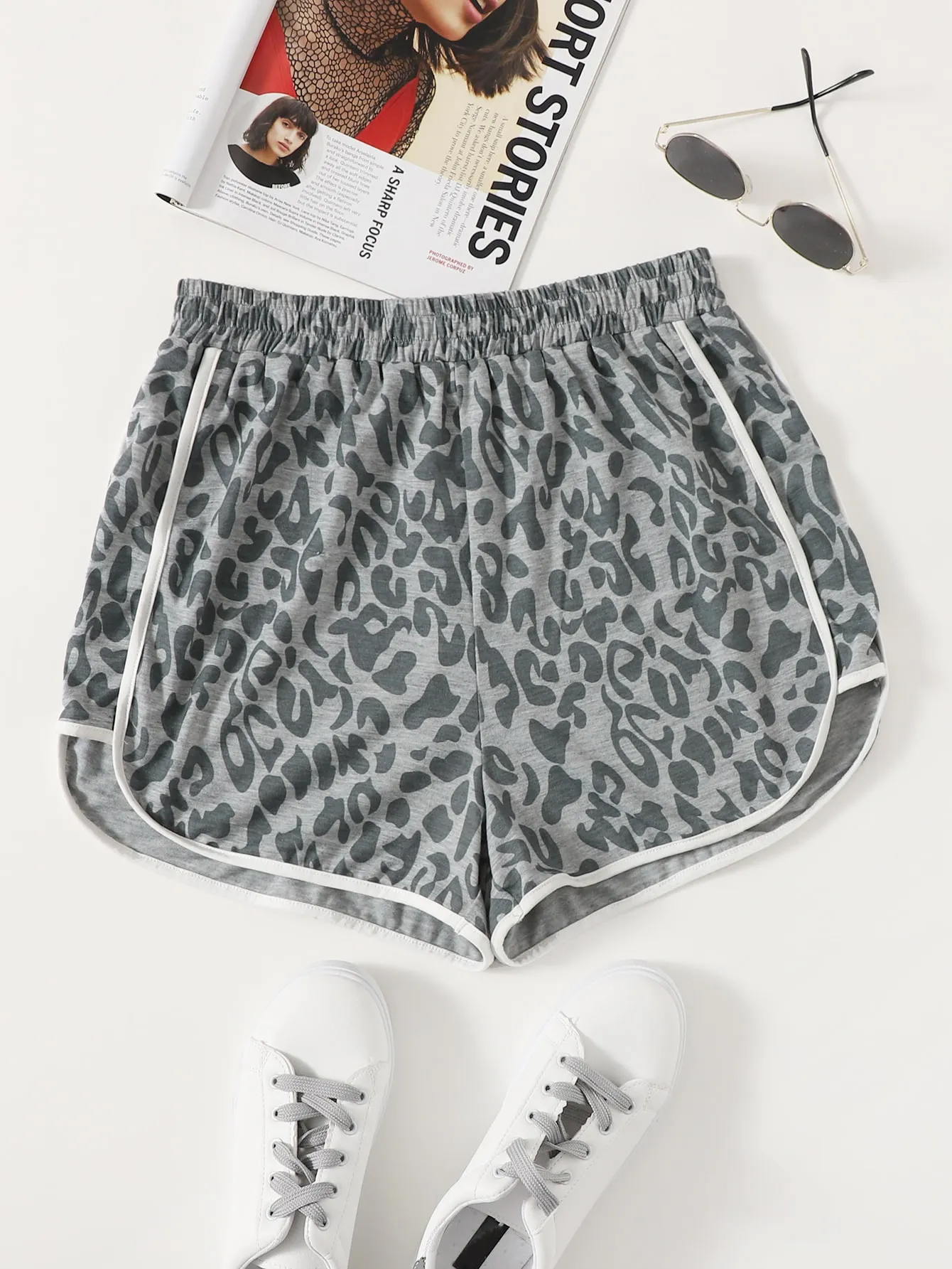 swshorts23201210685_00