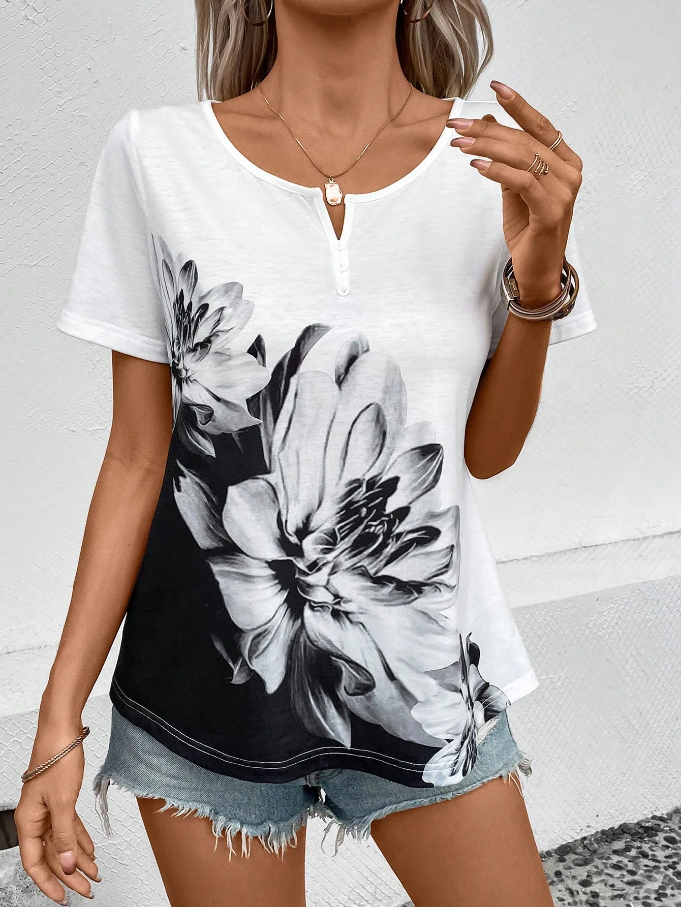 sz2304033773660565_00