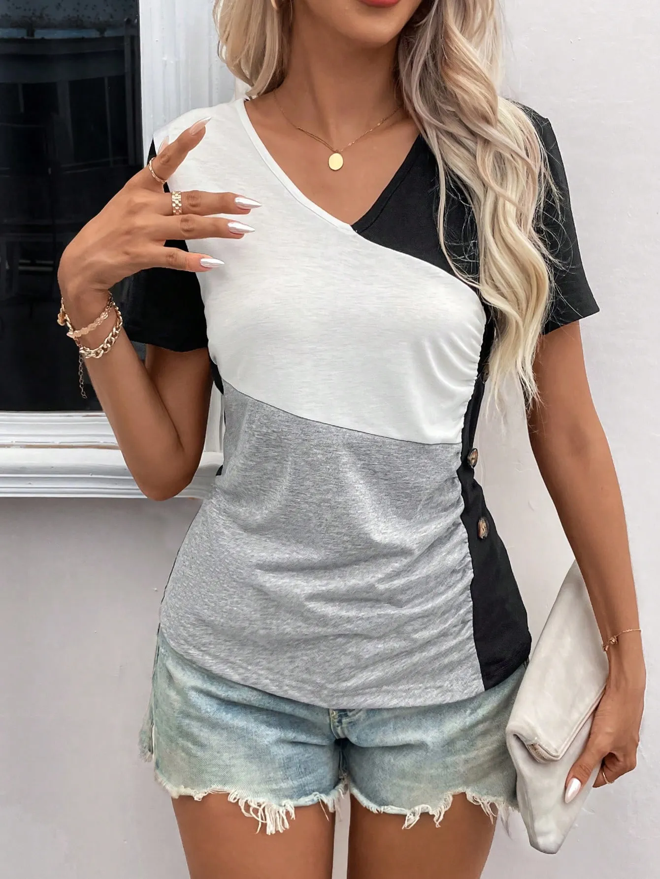 sz2306062259296666_06