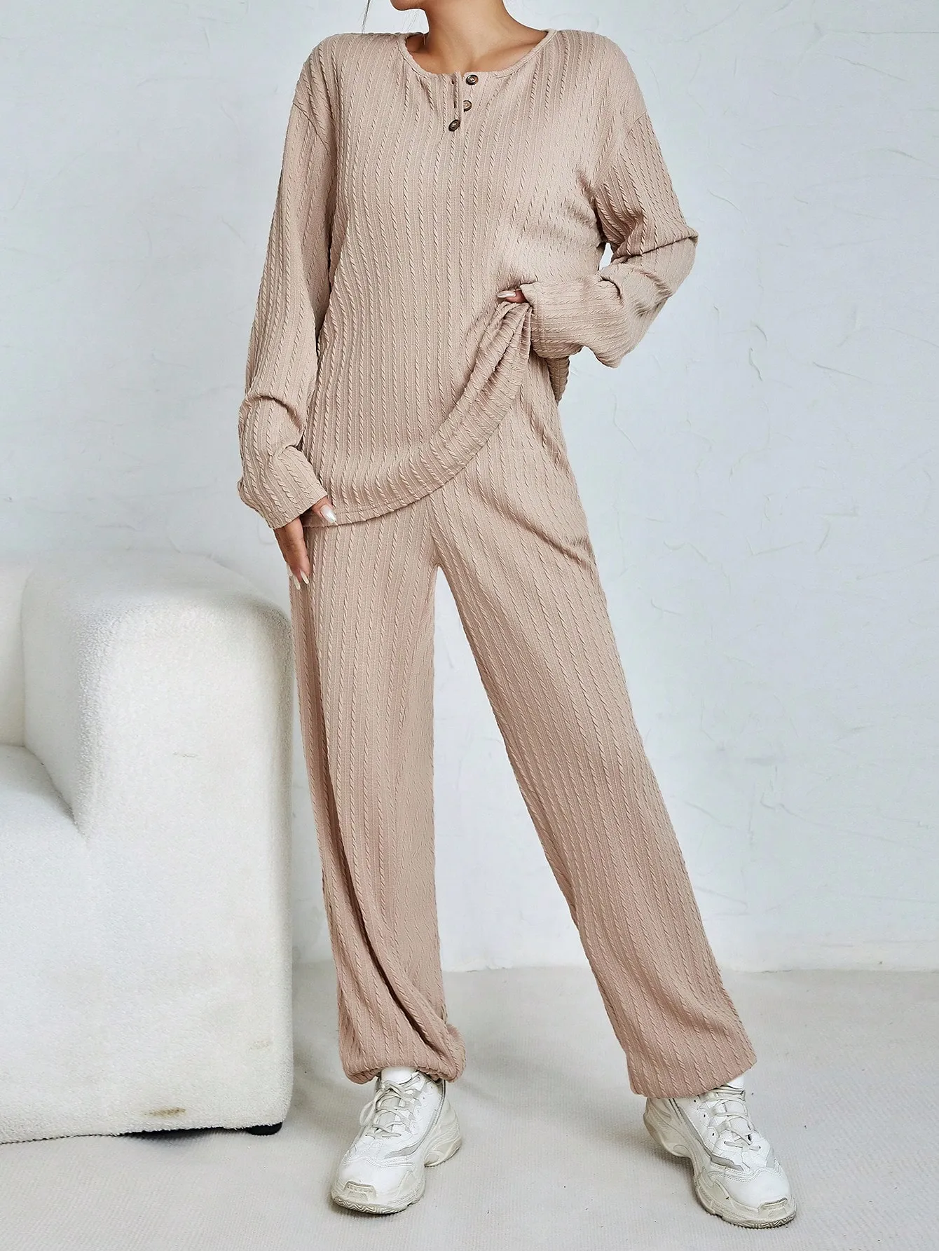 sz2307184168656819_02