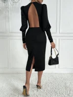 sz2311065911521424_00