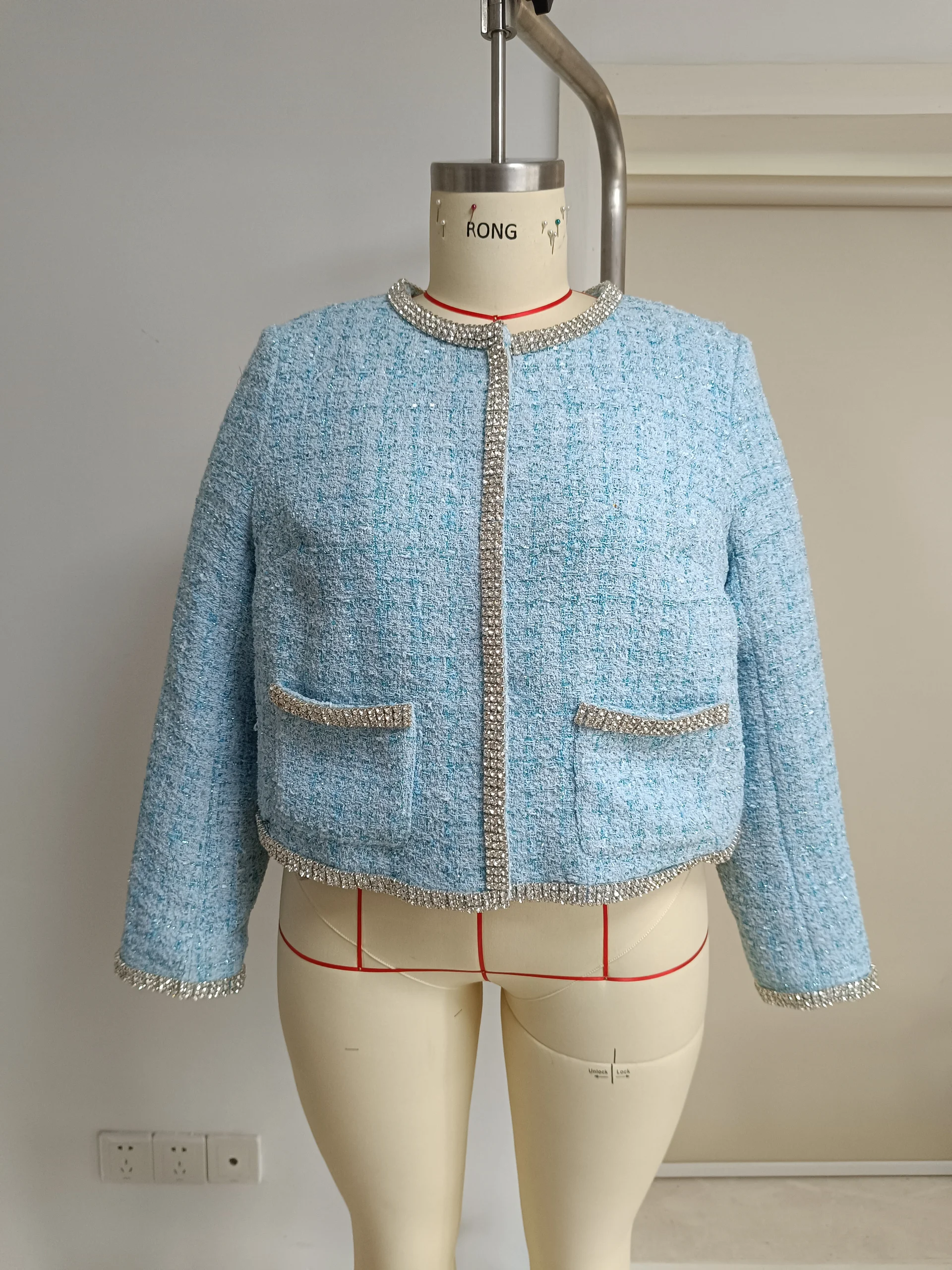 sz25080700434259993_11