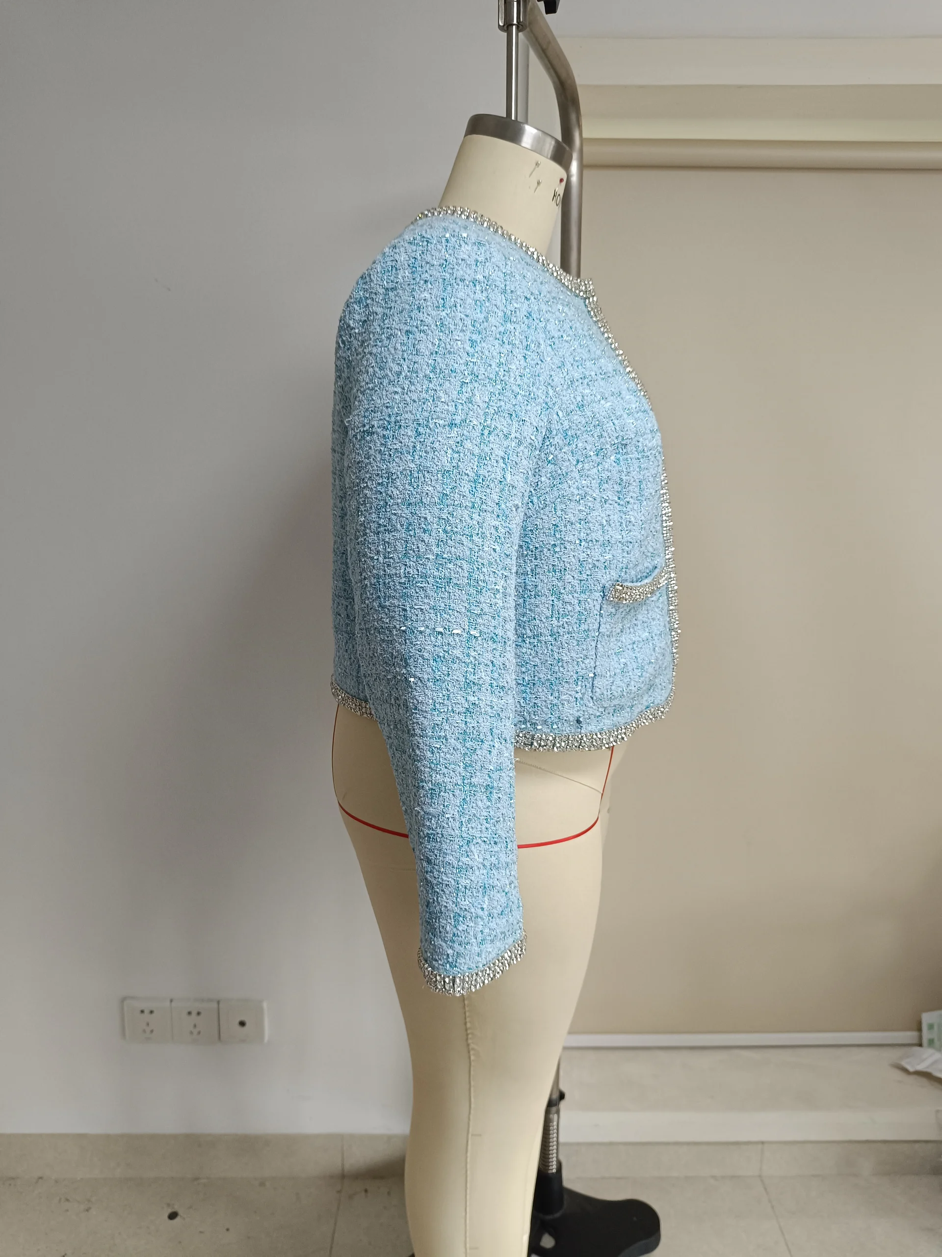 sz25080700434259993_12